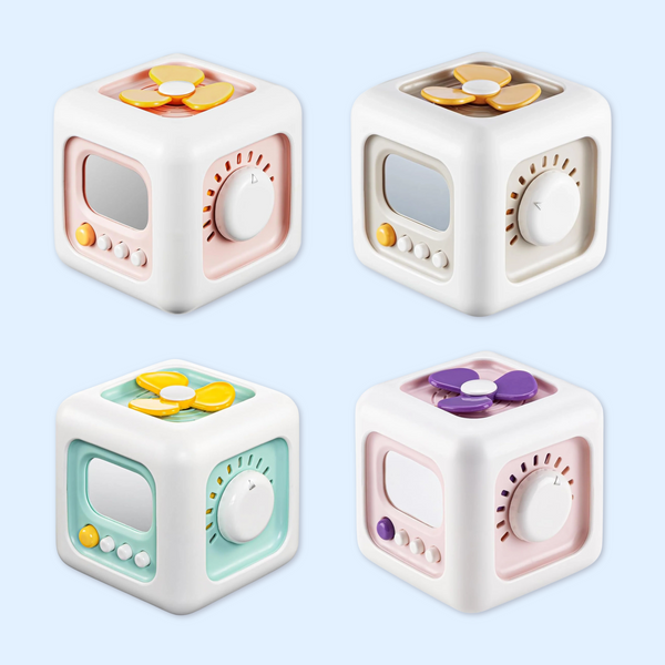 nylyCas™ Montessori Busy Cube