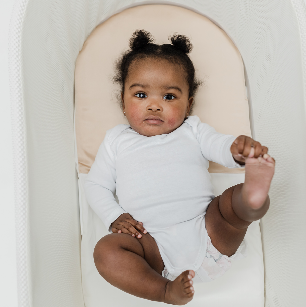 Silk Oval Bassinet Sheet (Snoo only)