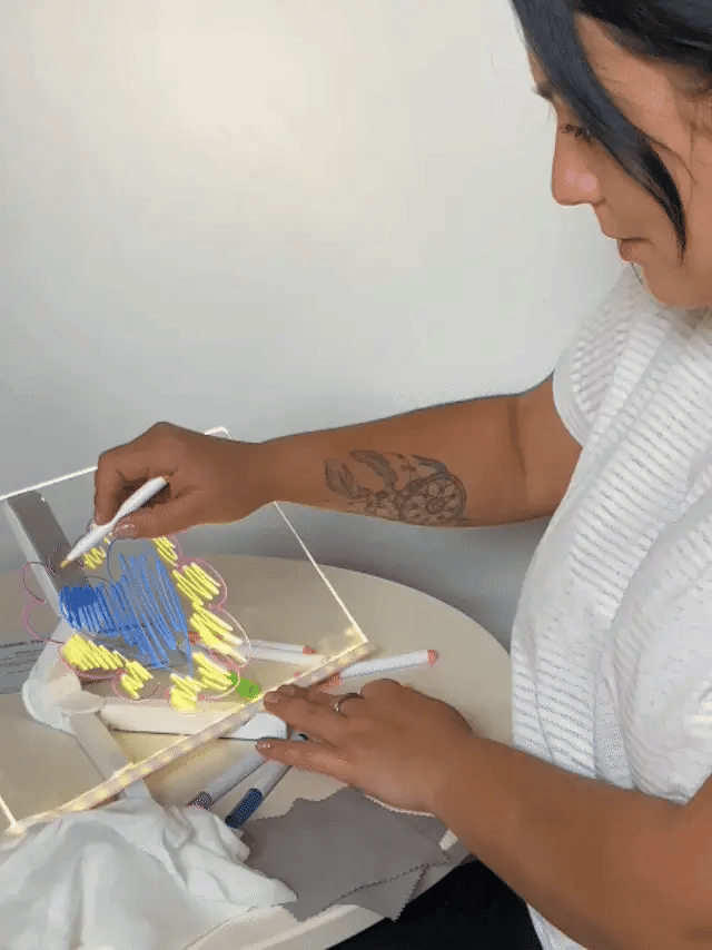Nylycas LED Drawing Board